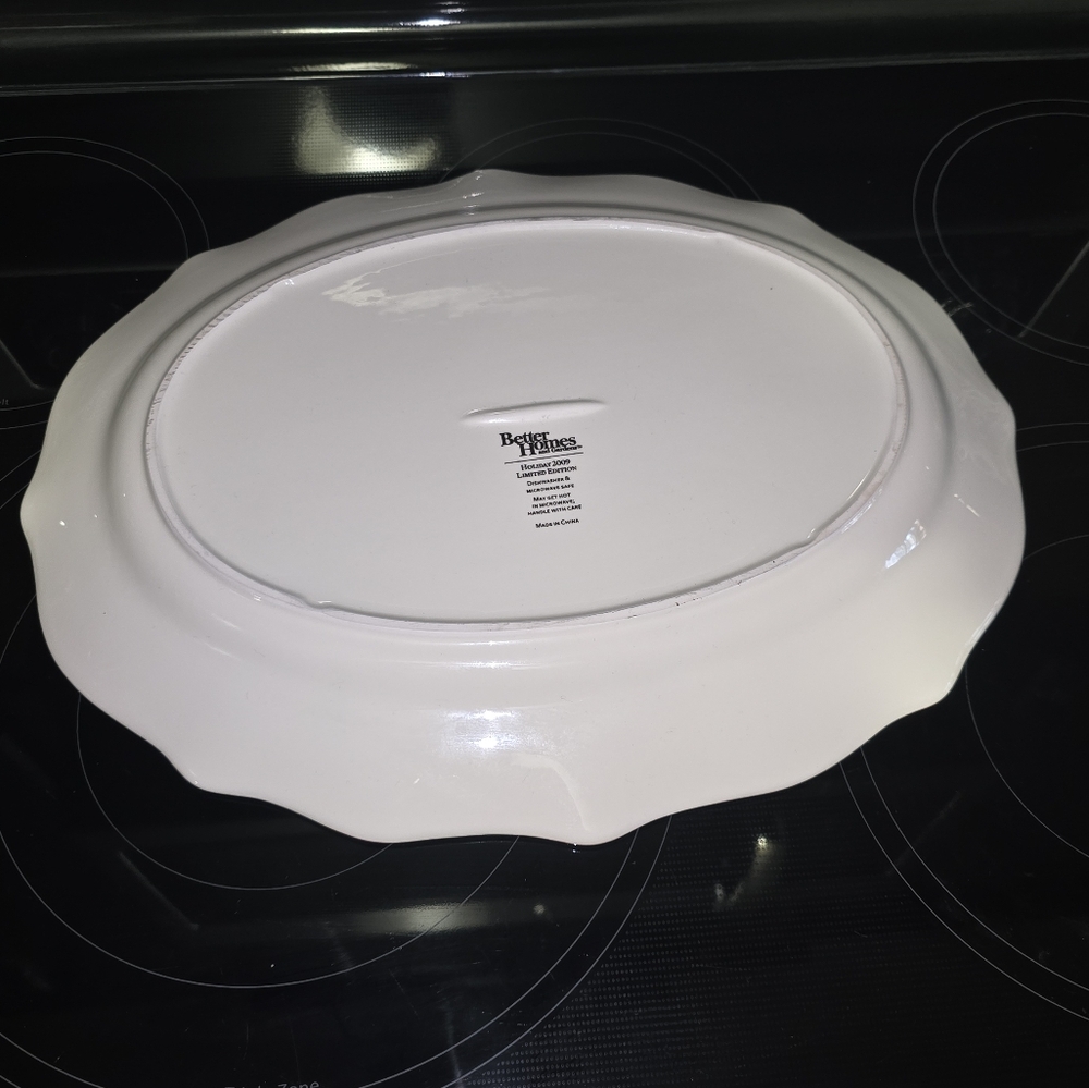 Better Homes and Gardens Creamware 15" Oval Serving Platter Poinsettia - Picture 13 of 13